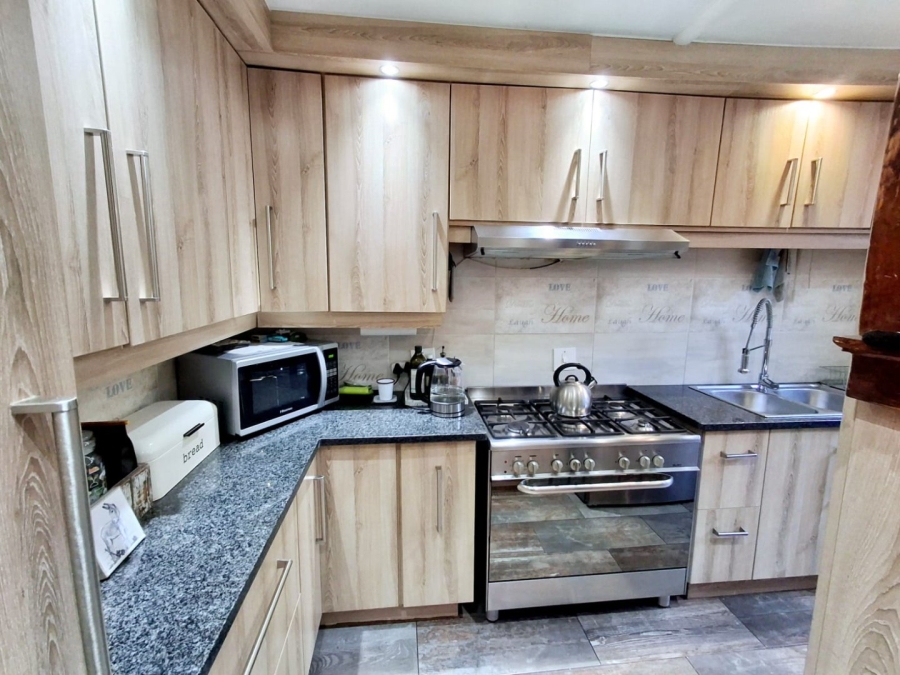 3 Bedroom Property for Sale in Sasolburg Free State